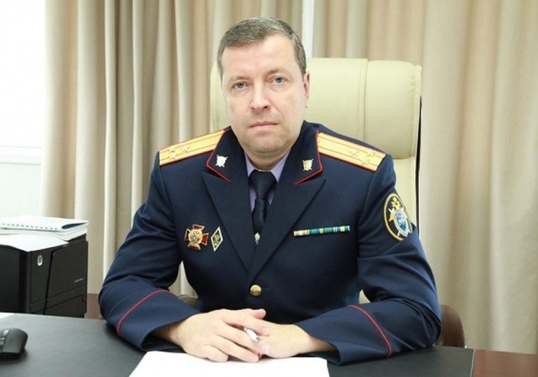 Первого замначальника СУ СК по Свердловской области обвиняют в получении взятки