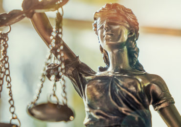 ВС РФ: опыт ремонта дворовых территорий можно учитывать при закупке работ по ремонту дорог