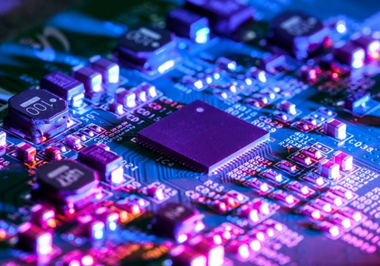 Российские производители микропроцессоров могут получить допподдержку за счет новых норм о госзакупках электроники
