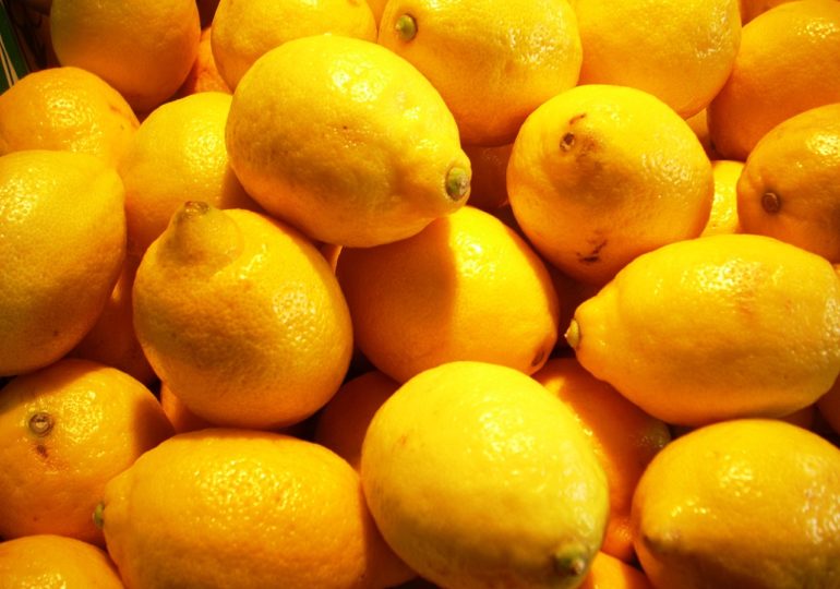 ФАС: Жалобы на завышение цен лимонов, сахара и гречки отсутствуют