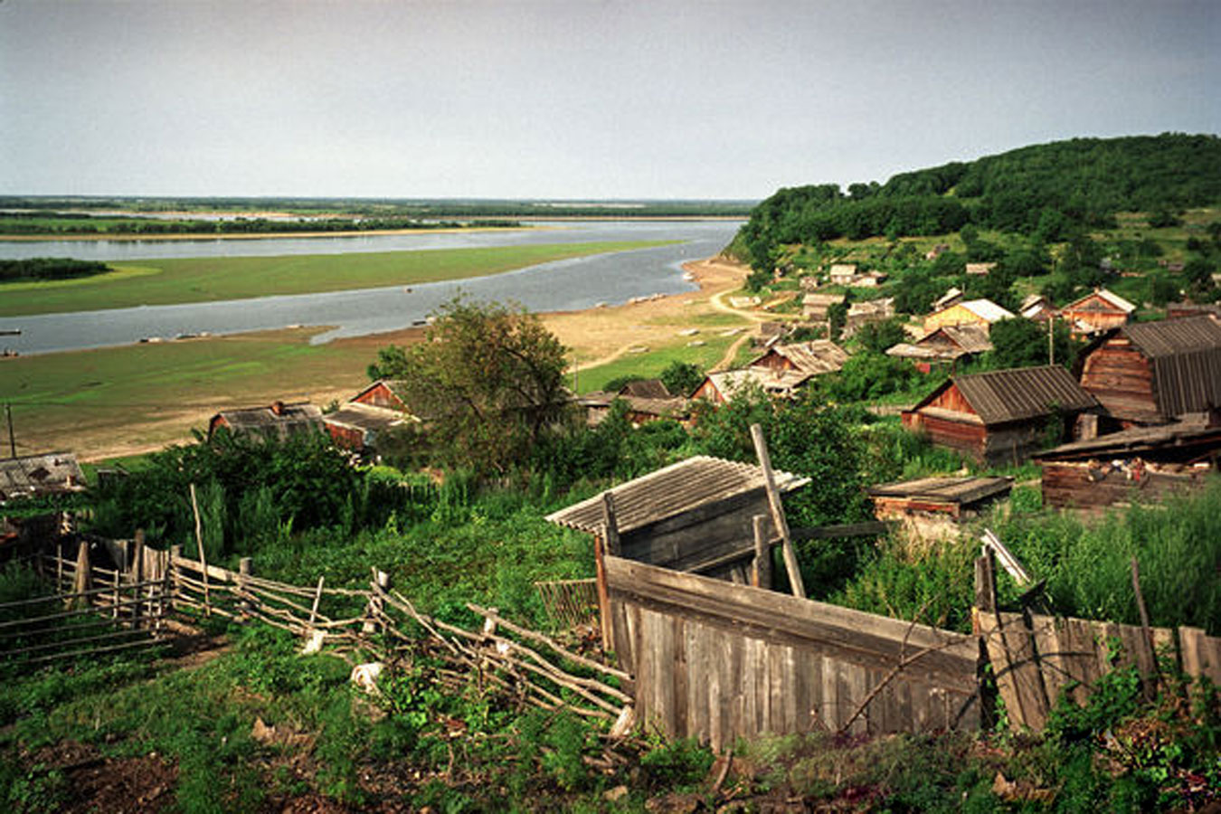 Село уровне. В селе. Сельские поселения России. · Сельские поселения в Росси. Население в сельской местности.