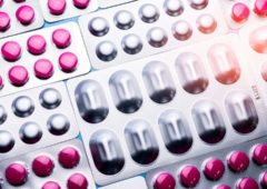 Синдром отмены аукциона: госзакупки лекарств все чаще переобъявляют из-за цены и ожиданий дженериков