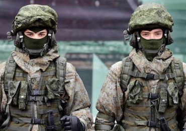 Президент ужесточил требования к закупкам вещевого имущества для армии