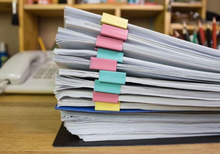Какие документы при электронной приемке нужно оформлять на бумаге?