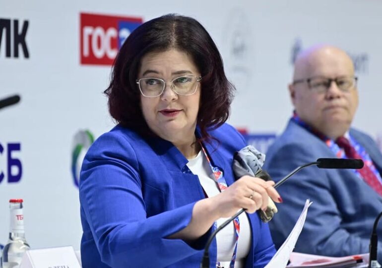 Елена Дыбова: Сейчас за оплатой по 223-ФЗ быстрее идти в прокуратуру чем в суд