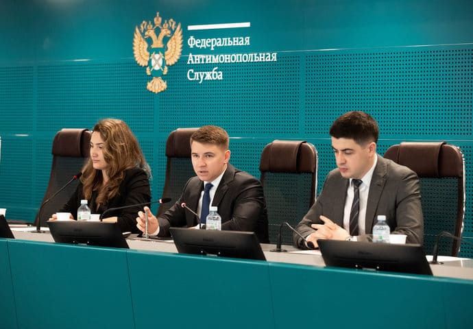 ФАС усиливает контроль за «российским происхождением» в закупках: итоги совещания с регионами